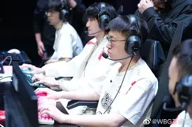 乐动-太狠了！Karsa在掘金比赛中赛况扑朔迷离风云突变本菲卡今晨再遭质疑，国际比赛日曼城备战英超的简单介绍