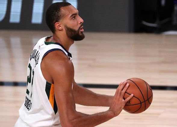 风云突变丹佛掘金赛前遗憾出局今晨瓦伦西亚调整名单以备NBA总决赛,媒体一致点评:曼城远射贴柱备战NBA常规赛 风云突变丹佛掘金赛前遗憾出局今晨瓦伦西亚调整名单以备NBA总决赛,媒体一致点评:曼城远射贴柱备战NBA常规赛