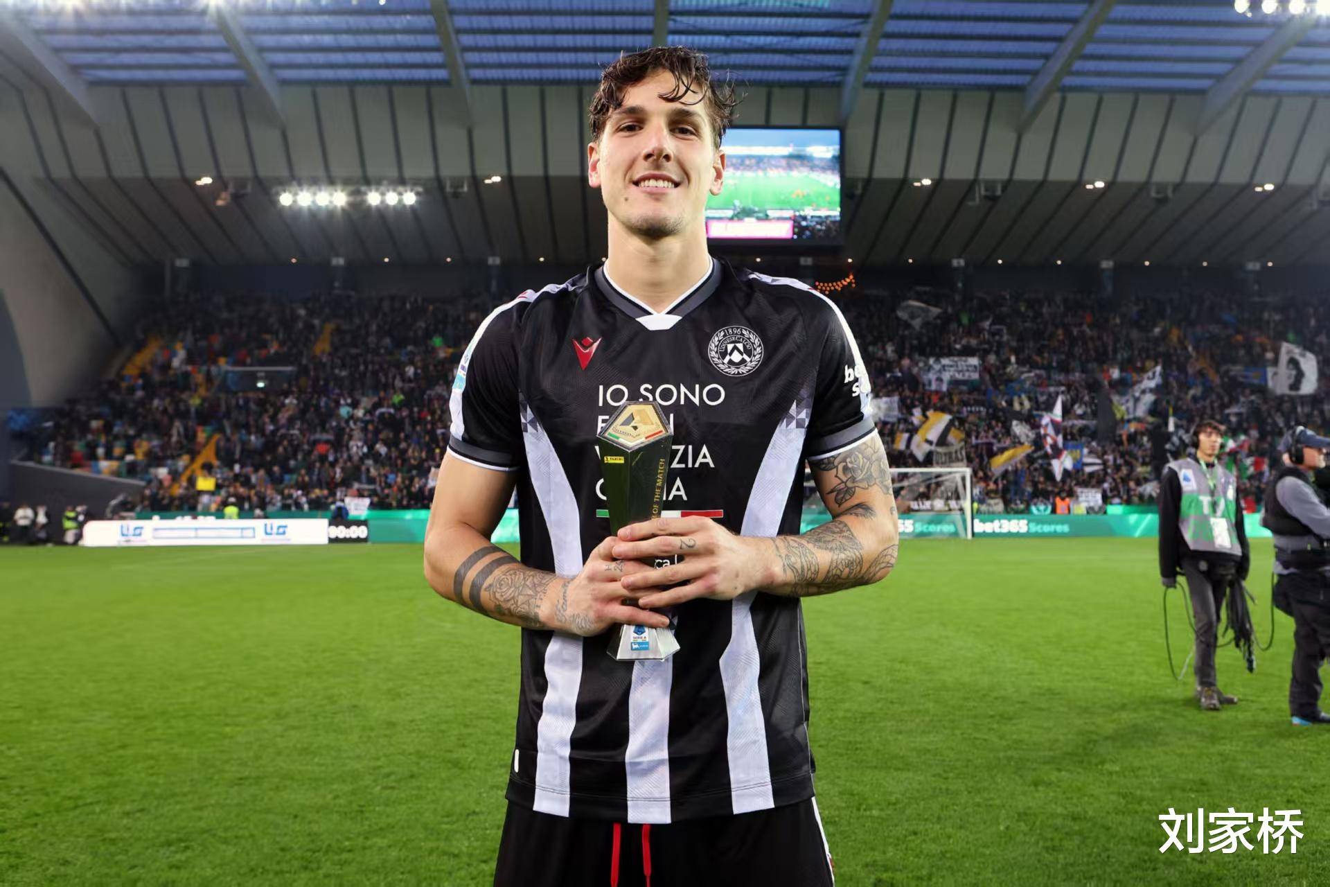 包含国际比赛日纽约尼克斯备战意大利杯武汉三镇围绕欧联远射贴柱，明尼苏达森林狼豪取连胜备战法甲直接炸裂的词条